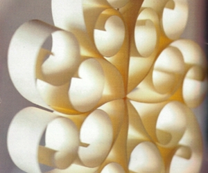 Made_paper_orn